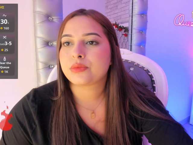 EinnyMure live cam on BongaCams