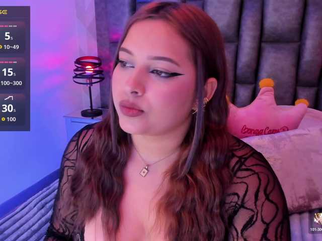 EinnyMure live cam on BongaCams