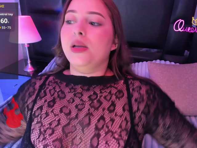 EinnyMure live cam on BongaCams