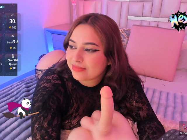 EinnyMure live cam on BongaCams