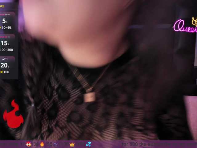 EinnyMure live cam on BongaCams
