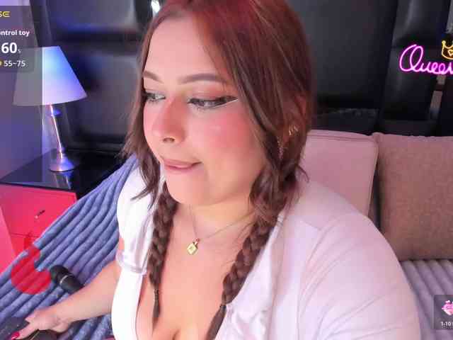 EinnyMure EinnyMure