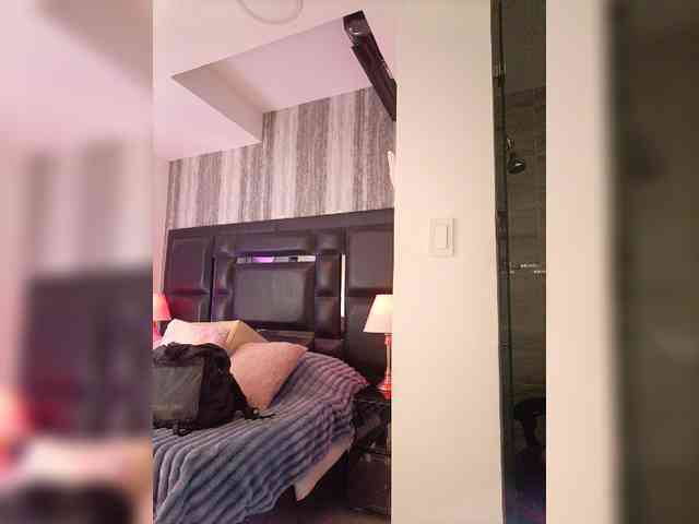 EinnyMure webcam