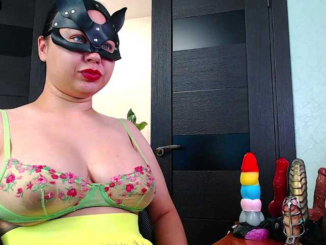 Lilydomi live cam on BongaCams