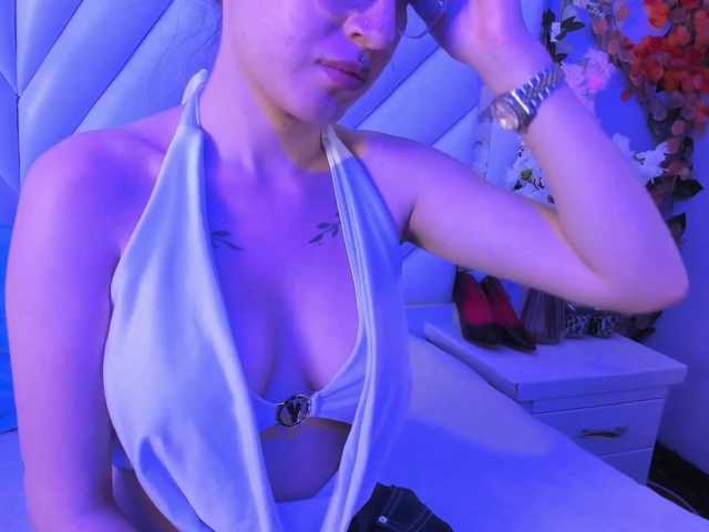 kattyqueenn live cam on BongaCams