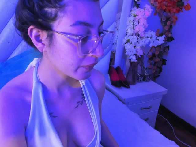 kattyqueenn live cam on BongaCams
