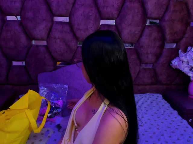 kattyqueenn live cam on BongaCams