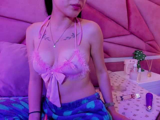 kattyqueenn live cam on BongaCams