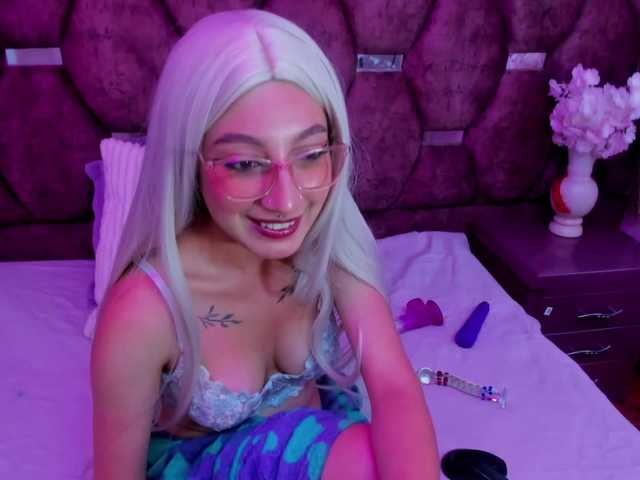 kattyqueenn live cam on BongaCams