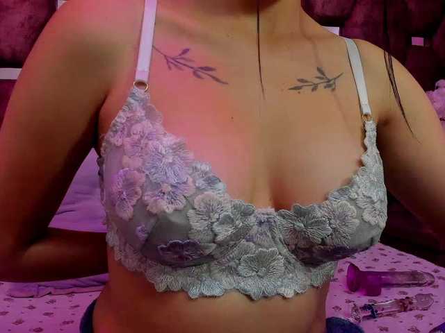 kattyqueenn live cam on BongaCams