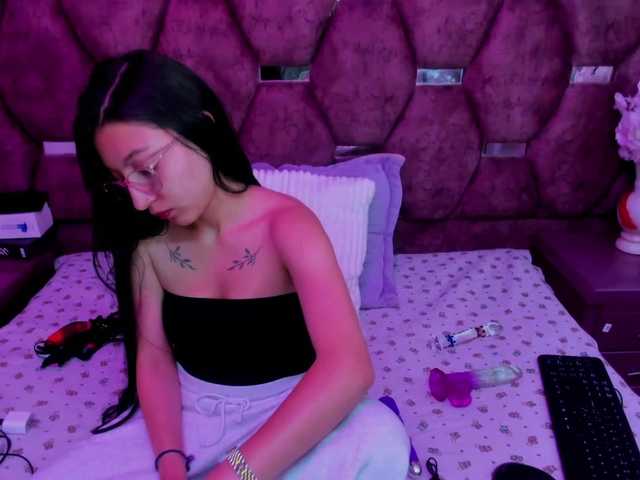 kattyqueenn live cam on BongaCams
