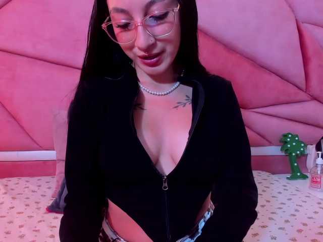 kattyqueenn live cam on BongaCams