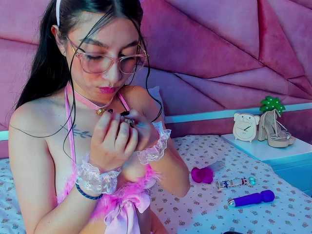 kattyqueenn live cam on BongaCams