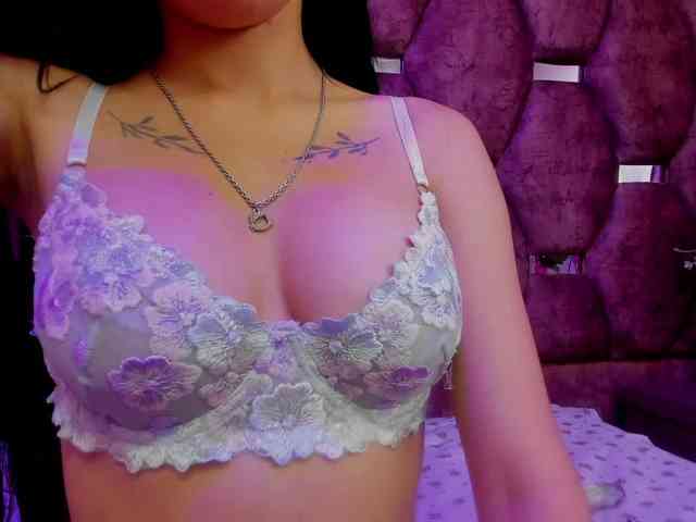 kattyqueenn webcam