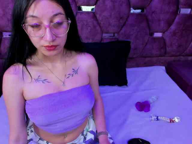 kattyqueenn webcam
