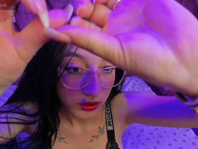 kattyqueenn webcam
