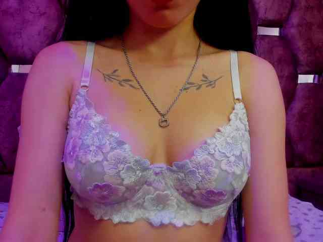 kattyqueenn webcam