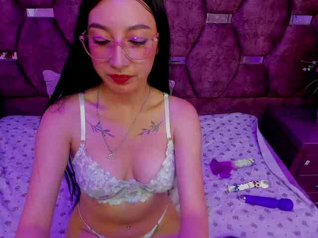 kattyqueenn webcam
