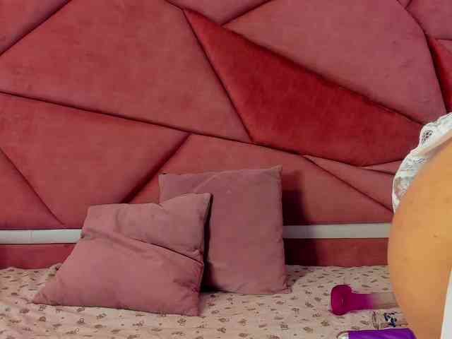 kattyqueenn webcam