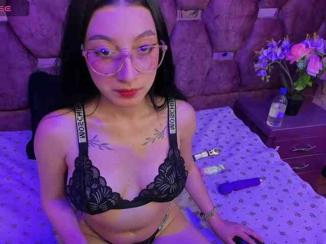 kattyqueenn webcam
