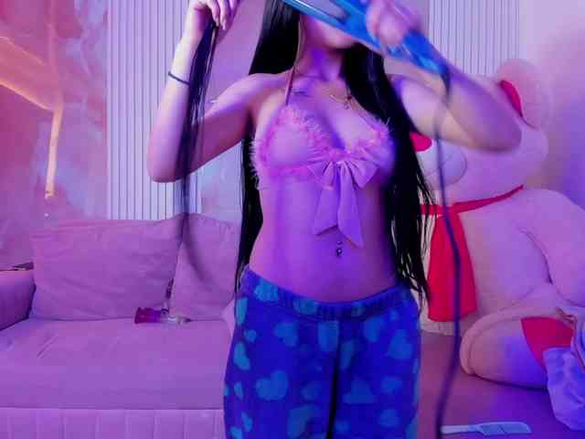 kattyqueenn webcam