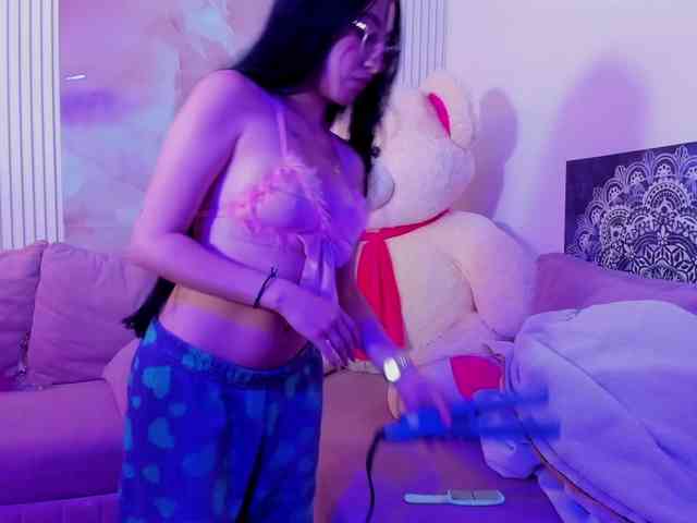 kattyqueenn webcam