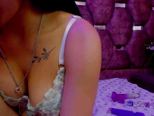 kattyqueenn webcam