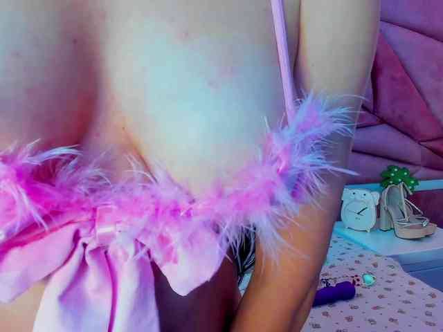 kattyqueenn webcam