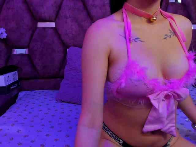 kattyqueenn webcam