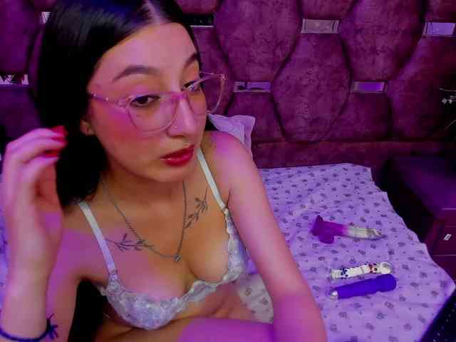 kattyqueenn webcam
