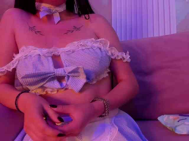 kattyqueenn webcam