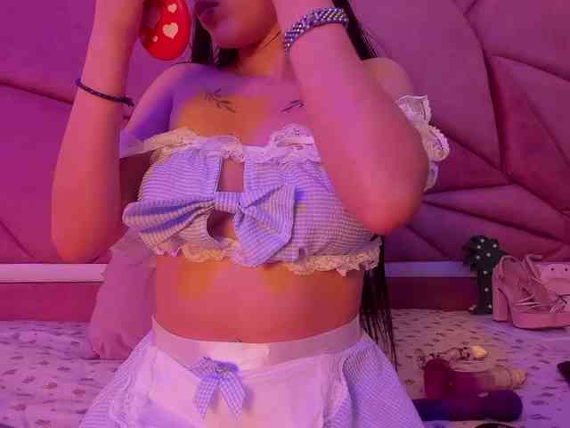 kattyqueenn webcam