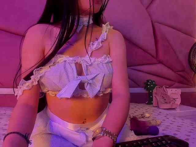 kattyqueenn webcam