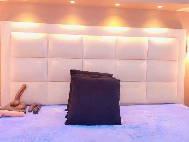 HAYLANISMITH live cam on BongaCams