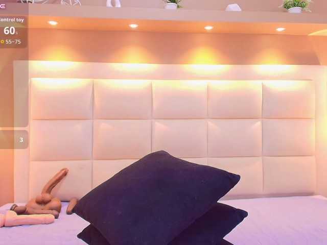 HAYLANISMITH live cam on BongaCams