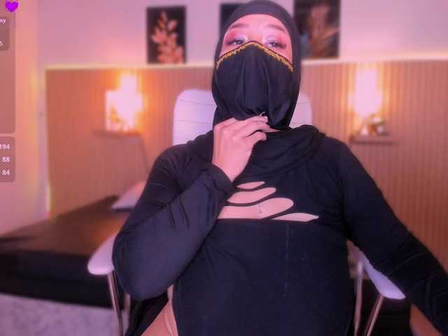 hana-falak live cam on BongaCams