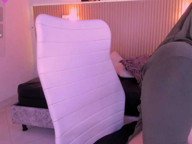 hana-falak live cam on BongaCams