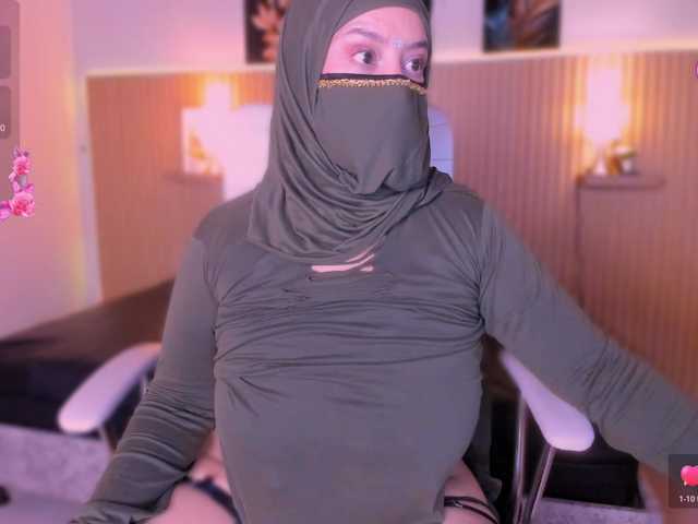 hana-falak live cam on BongaCams