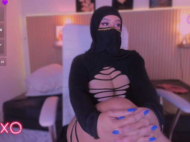 hana-falak live cam on BongaCams