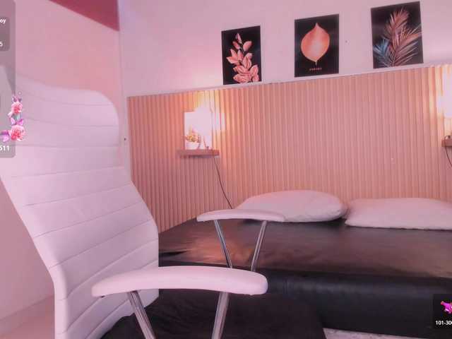 hana-falak live cam on BongaCams
