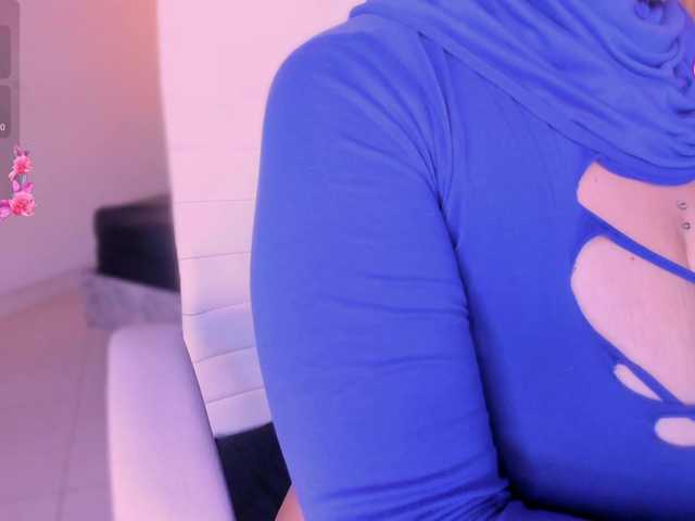 hana-falak live cam on BongaCams