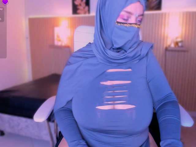 hana-falak live cam on BongaCams