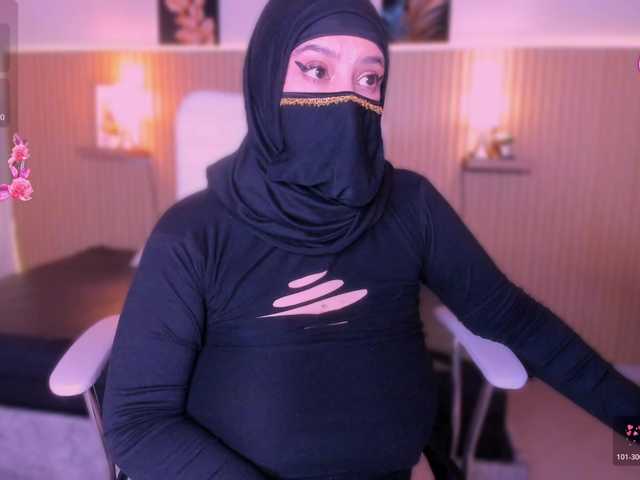 hana-falak live cam on BongaCams