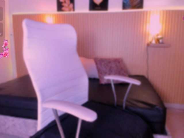 hana-falak live cam on BongaCams