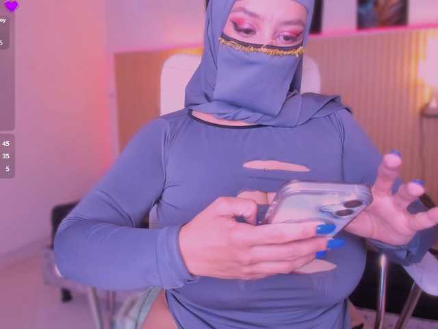 hana-falak live webcam show