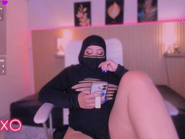 hana-falak live cam on BongaCams