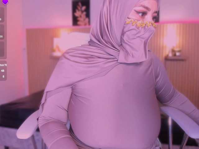 hana-falak live cam on BongaCams