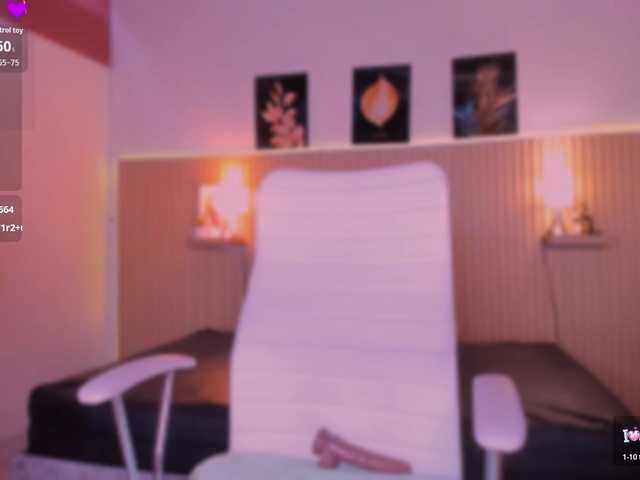 hana-falak live cam on BongaCams