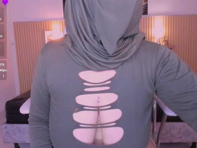 hana-falak live cam on BongaCams