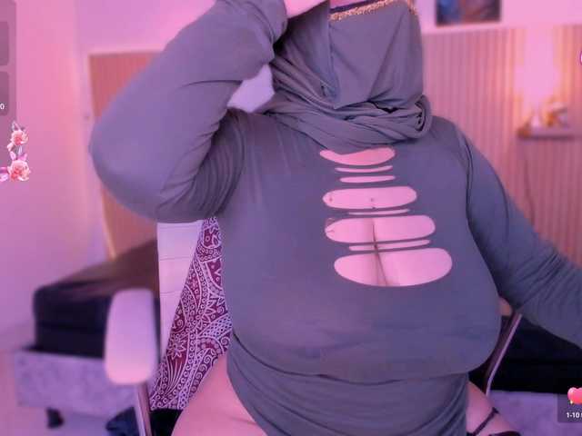 hana-falak live cam on BongaCams